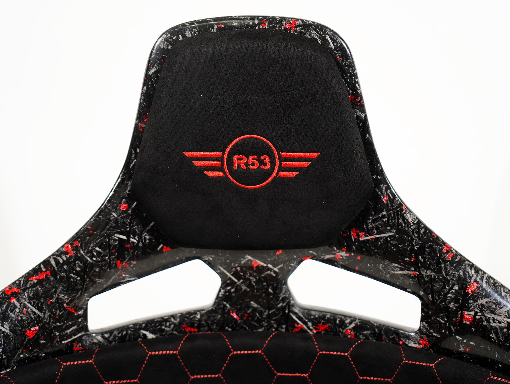 The ultimate cockpit upgrade for the legendary #MiniCooper R53 platform. π
Check out this stunning Custom configuration pair of:
π₯ KevMannz GT-Max Non-Reclinable Full Carbon Fiber bucket seat
Itβs all about the details:
β
Forged carbon with red flakes shell (The perfect mix of stealth and style)
β
Premium Alcantara padding with red honeycomb stitching pattern
β
Embroidered R53 logo on headrest padding
Performance meets Bespoke. Are you ready to upgrade your game? Drop a comment below!π